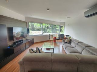 Foto 12 de BELLA Y EXCLUSIVA CASA EN CALLE CERRADA DE LA MOLINA