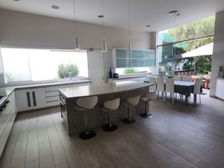 Foto 11 de BELLA Y EXCLUSIVA CASA EN CALLE CERRADA DE LA MOLINA