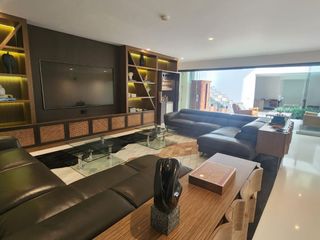 Foto 7 de BELLA Y EXCLUSIVA CASA EN CALLE CERRADA DE LA MOLINA