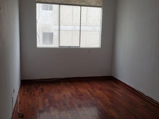 Amplio departamento en venta de 3 habitaciones en Pueblo Libre