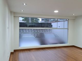 ESTRENO FRENTE A PARQUE, ACOGEDOR FLAT 1RE PISO, CHAMA SURCO