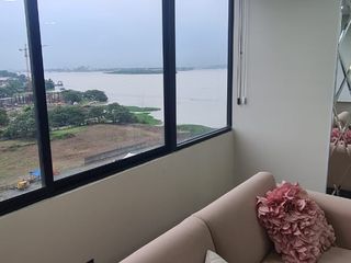 Foto 5 de En venta departamento full amoblado en Bellini IV Puerto Santa Ana Guayaquil