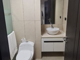 Foto 14 de En venta departamento full amoblado en Bellini IV Puerto Santa Ana Guayaquil