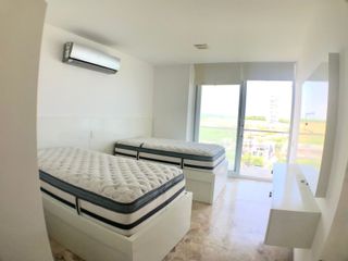 Departamento 3 dormitorios frente al mar en venta, en Barbasquillo, cerca de La Quadra, Manta