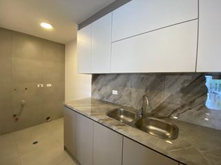 PONCEANO ALTO; DEP DE ESTRENO: 3 DORM, 2 GAR,  134/103 M2, /REF405