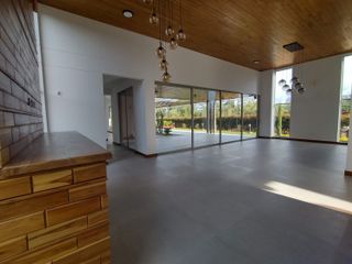 New, Modern One Level Home With Lake and Many Extras - Top Community Llanogrande