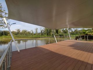 Foto 35 de New, Modern One Level Home With Lake and Many Extras - Top Community Llanogrande