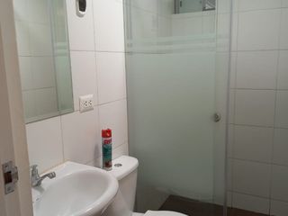 Foto 10 de ALQUILO OFICINA REMODELADA EN LINCE