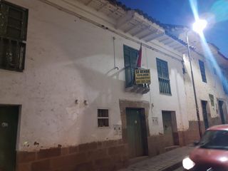 Foto 2 de VENDO CASA EN CUZCO 457 MTS2 CERCA PZA ARMAS CUZCO.