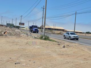 Foto 1 de REMATE DE TERRENO A FILO DE PISTA CARRETERA PIMENTEL COSTADO DEL COLEGIO INNOVA SCHOL