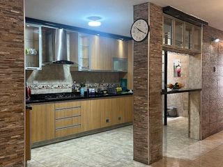 Foto 1 de VENTA DE HERMOSA CASA EN SAN MARTIN DE PORRES