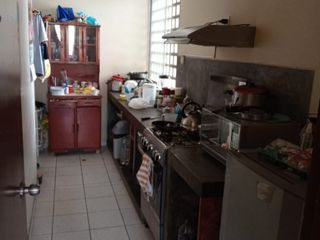 Foto 14 de VENDO DEPARTAMENTO RECIDENCIAL ACOMAYO 5PISO JIRON ACOMAYO 251 CERCADO DE LIMA