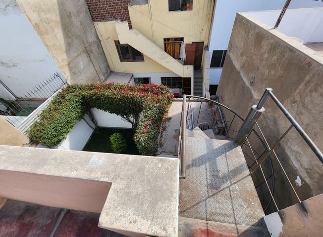 place photo 52