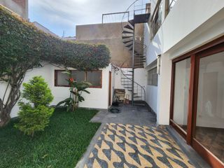 Foto 13 de Vendo Casa Muy Bien Ubicada en Pueblo Libre