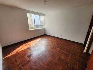 Foto 38 de Vendo Casa Muy Bien Ubicada en Pueblo Libre