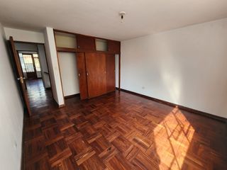 Foto 36 de Vendo Casa Muy Bien Ubicada en Pueblo Libre