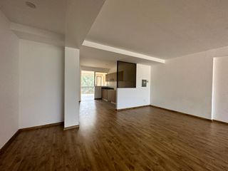 Foto 6 de ¡OPORTUNIDAD! EN VENTA OFICINA EN SAN ISIDRO RECIÉN REMODELADA CON UNA GRAN UBICACIÓN