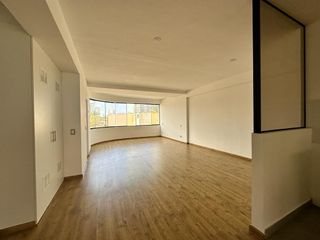 Foto 3 de ¡OPORTUNIDAD! EN VENTA OFICINA EN SAN ISIDRO RECIÉN REMODELADA CON UNA GRAN UBICACIÓN