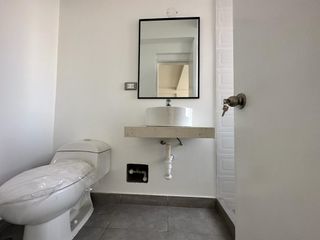 Foto 7 de ¡OPORTUNIDAD! EN VENTA OFICINA EN SAN ISIDRO RECIÉN REMODELADA CON UNA GRAN UBICACIÓN
