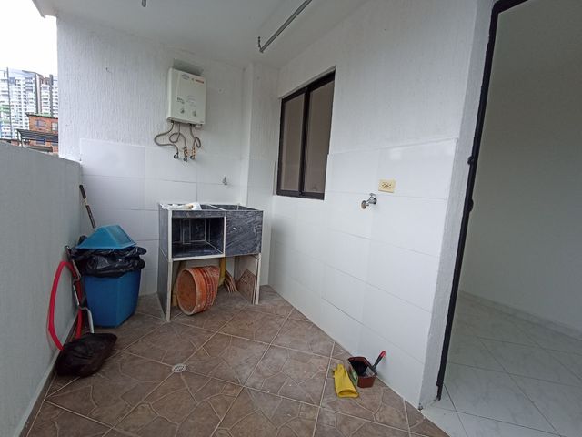 SE ARRIENDA APARTAMENTO 3 ALCOBAS CALLE DE LOS ESTUDIANTES