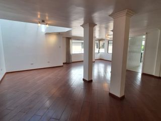 Foto 5 de VENTA DEPARTAMENTO SECTOR ELOY ALFARO Y GRANADOS