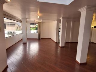 Foto 6 de VENTA DEPARTAMENTO SECTOR ELOY ALFARO Y GRANADOS