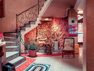 Excelente Hotel en venta, ubicado en el centro histórico de Cuenca
