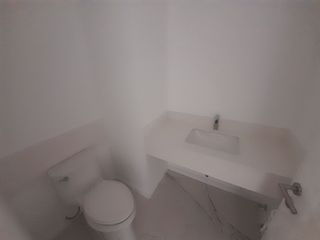 Foto 10 de VENTA DEPARTAMENTO 3 DORMITORIOS SAN ISIDRO