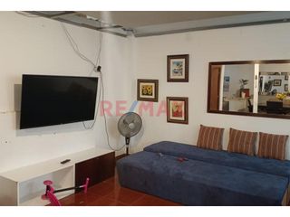 Foto 1 de Departamento en Venta en Villa Maria del Triunfo