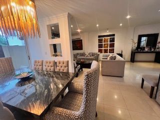 Foto 8 de CASA AMOBLADA EN ALQUILER URB PORTOFINO, VIA A LA COSTA, KM 11.5