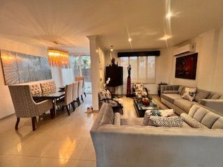 Foto 4 de CASA AMOBLADA EN ALQUILER URB PORTOFINO, VIA A LA COSTA, KM 11.5