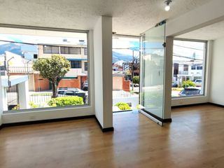 Arriendo Local Comercial U Oficina 110 m² Sector Estadio Olimpico Atahualpa