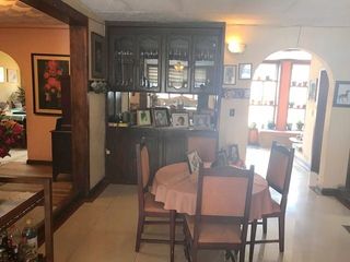 Foto 4 de Casa en venta Calle Escultor Ayabaca y Vega Muñoz centro de Cuenca