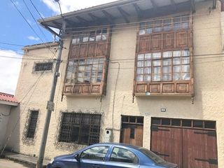 Foto 1 de Casa en venta Calle Escultor Ayabaca y Vega Muñoz centro de Cuenca