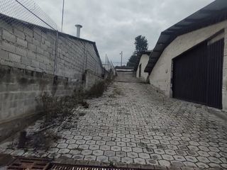 Foto 9 de RENTO AMPLIA BODEGA DE 350M2 , SECTOR  PARQUE DE LOS RECUERDOS