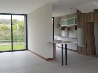 Foto 5 de VENDO, CASA, PUEMBO, ARRAYANES, $194.500, ESTRENAR