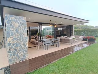 Foto 30 de Modern and Luxurious Home Next to Club Campestre Llanogrande