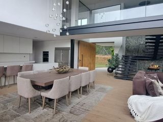 Foto 40 de Modern and Luxurious Home Next to Club Campestre Llanogrande