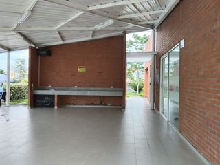 112 - Se vende casa en el proyecto El Castillo / Jamundí