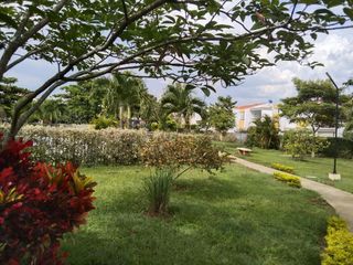 112 - Se vende casa en el proyecto El Castillo / Jamundí