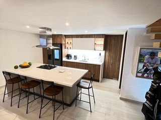 Foto 5 de HERMOSA CABAÑA EN VENTA EN EL LAGUITO RUITOQUE CONDOMINIO