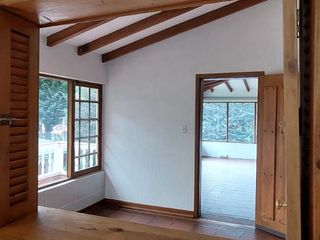 Foto 43 de Alquiler de casa grande en Guápulo, para vivienda, oficinas o usos varios.