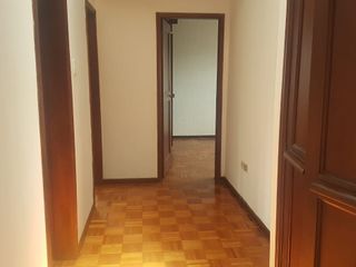 Foto 4 de Hermosa casa en venta en la Urbanización Molinos del Viento sector Valle de los Chillos