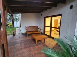 Foto 9 de Vendo preciosa casa con piscina y amplio jardín en Rinconada baja - La Molina