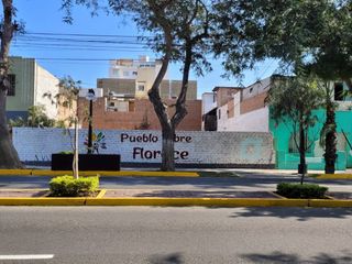 Foto 2 de TERRENO CERCADO SIN CONSTRUIR en Av. General Vivanco cuadra 5