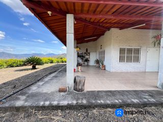 Foto 13 de Se vende casa con terreno en el Parroquia El Tambo -Catamayo