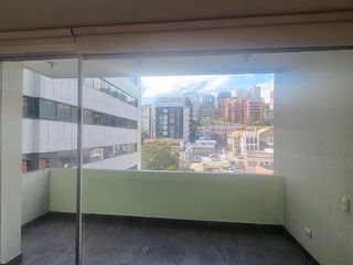 VENDO DEPARTAMENTO TRES DORMITORIOS SECTOR PLAZA ARGENTINA