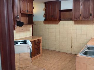 Foto 5 de Amplia propiedad de 3 dormitorios en Salamanca - venta