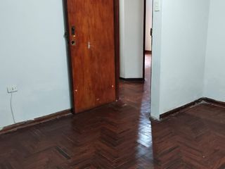 Foto 10 de Amplia propiedad de 3 dormitorios en Salamanca - venta