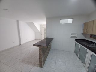 ARRIENDO APARTAMENTO SEGUNDO PISO LAS AMERICAS PALMIRA